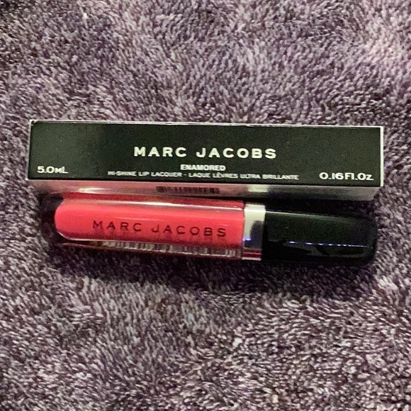 Marc Jacobs Hey You! (330) Enamored Lip Gloss - Picture 6 of 6